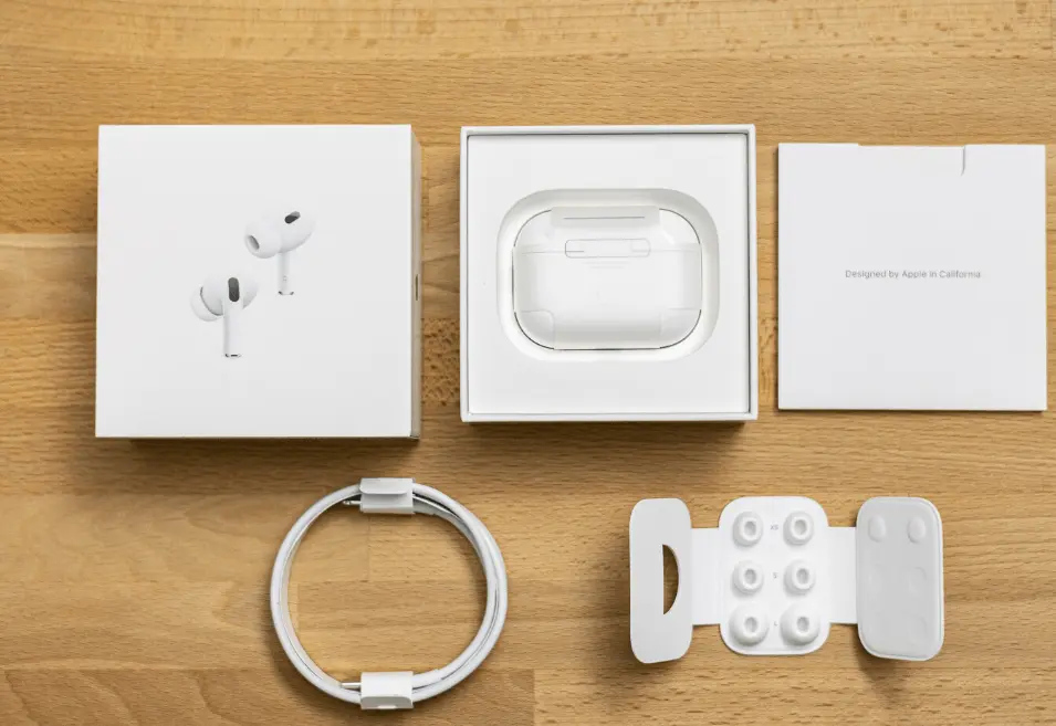 Apple AirPods Pro 2nd Gen – Active Noise Cancelling (Dubai Version).webp
